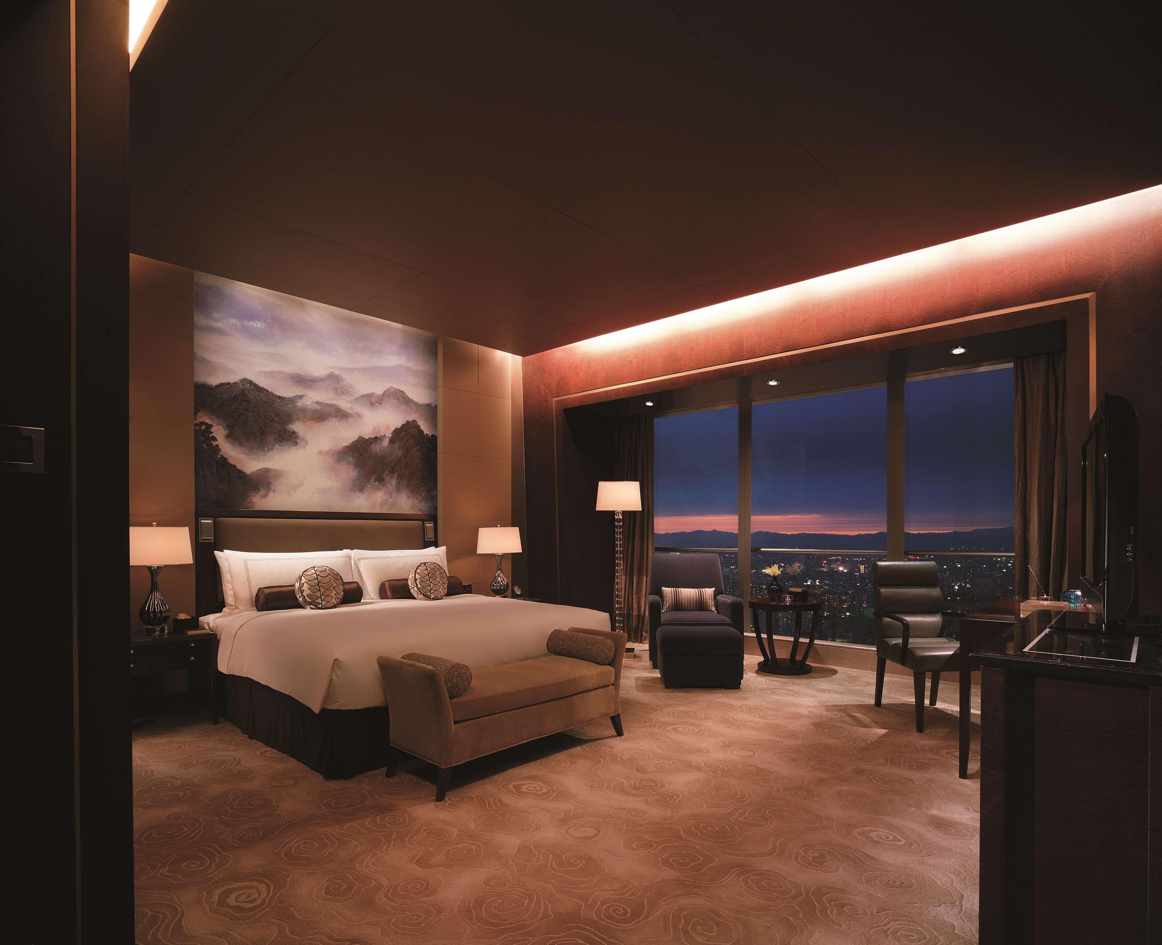 Hotel China World Summit Wing, 5*
