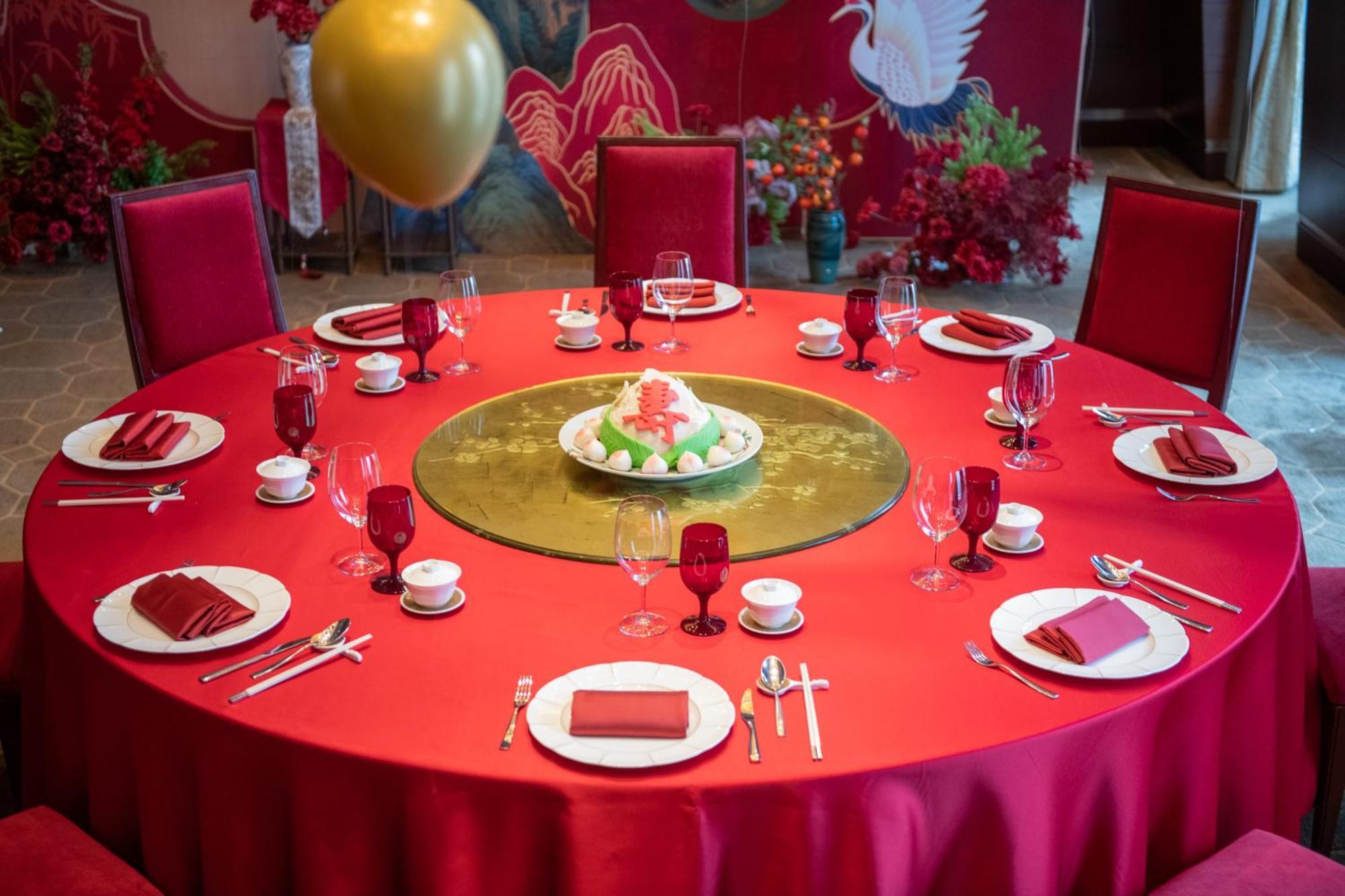 China World Summit Wing, Hotel 5*