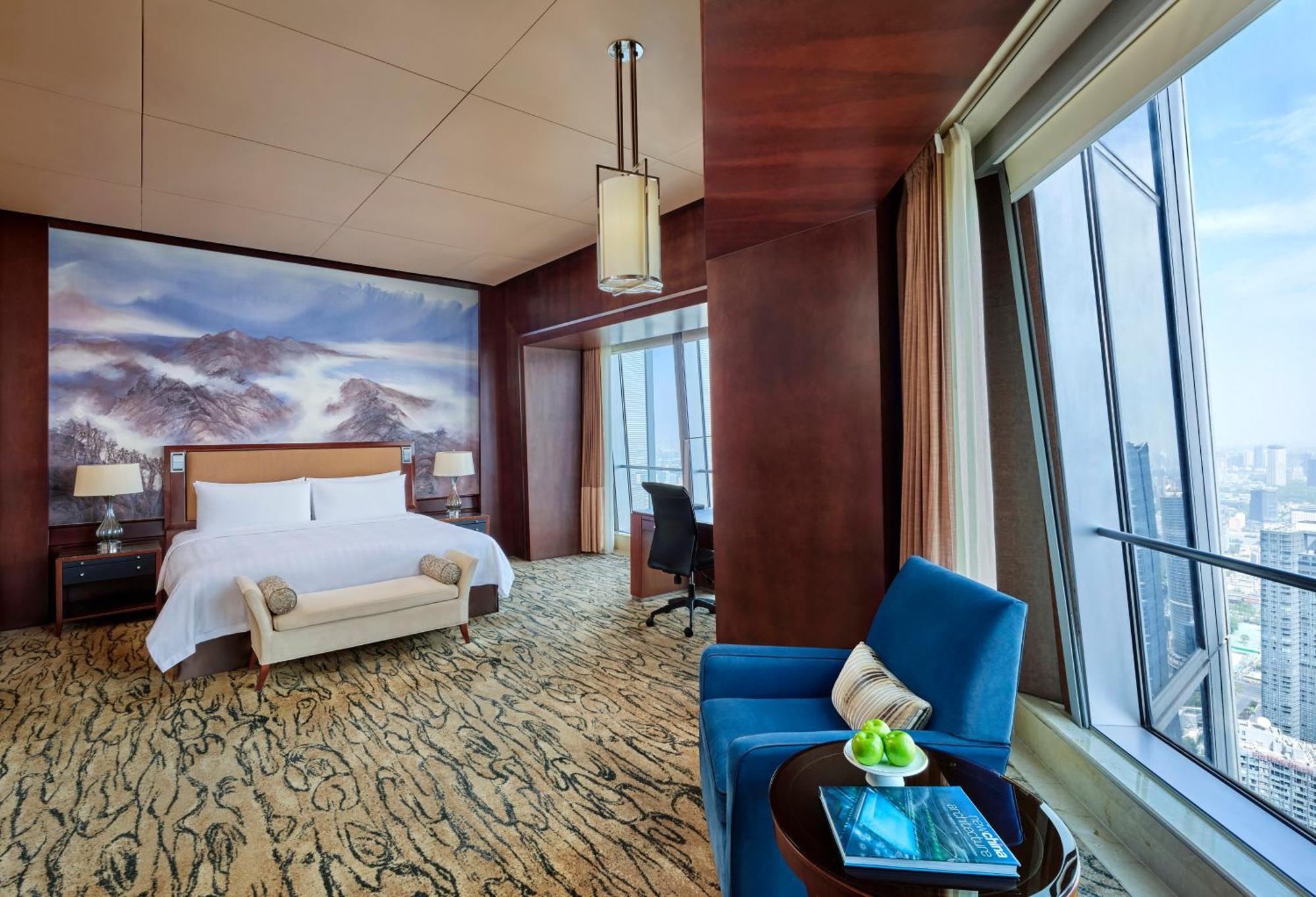 China World Summit Wing, Hotel Peking