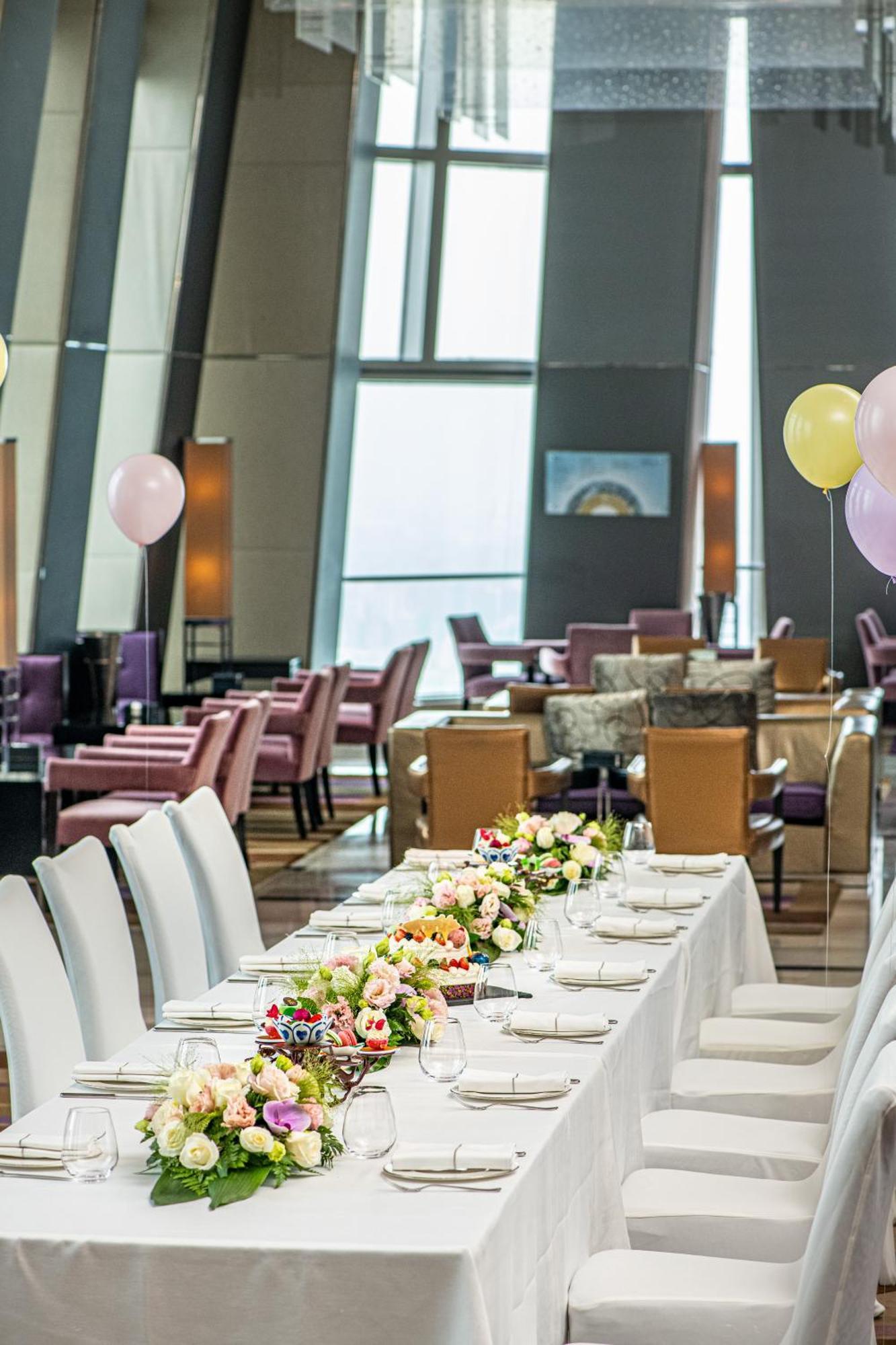 China World Summit Wing, Hotel 5*